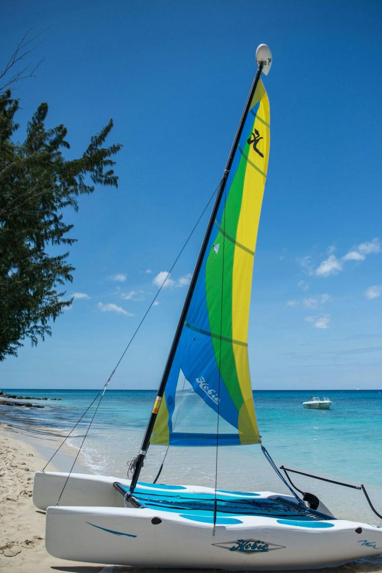 Colony Club By Elegant Hotels Saint James Exterior foto